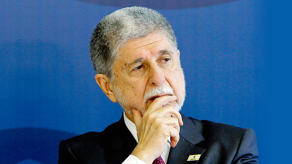O ex-chanceler Celso Amorim alerta para os riscos da colaboração com os EUA nesse nível