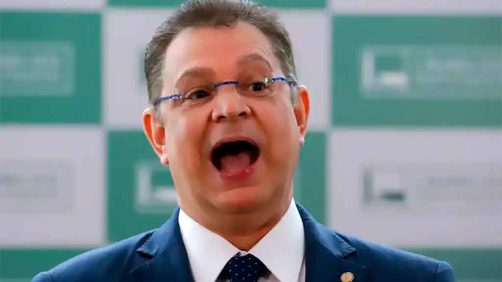 sóstenes cavalcante