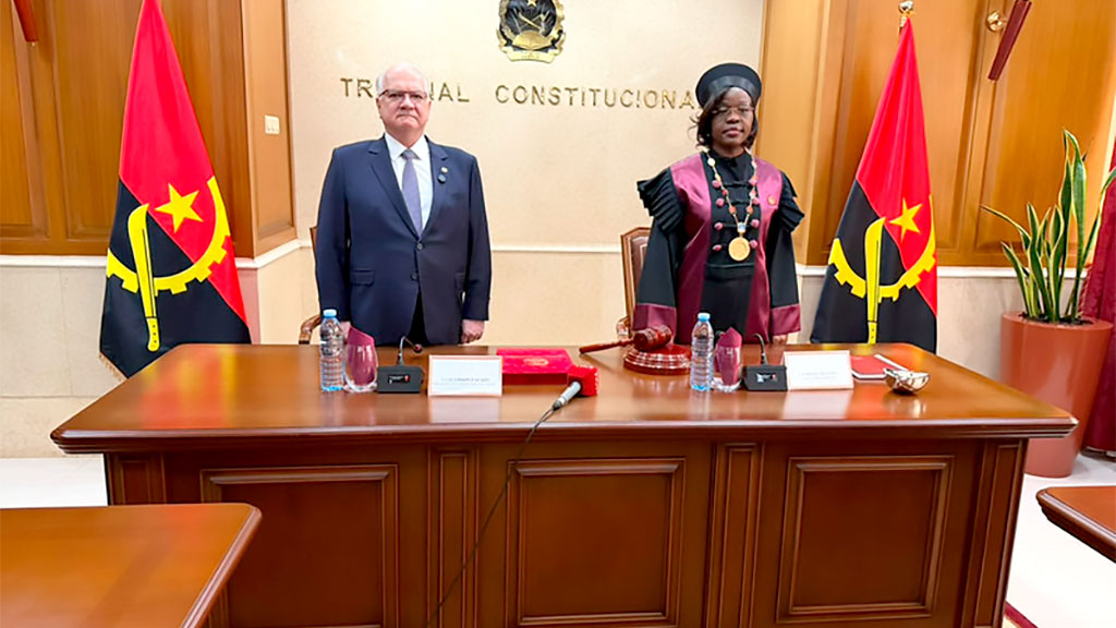 Fachin,Angola